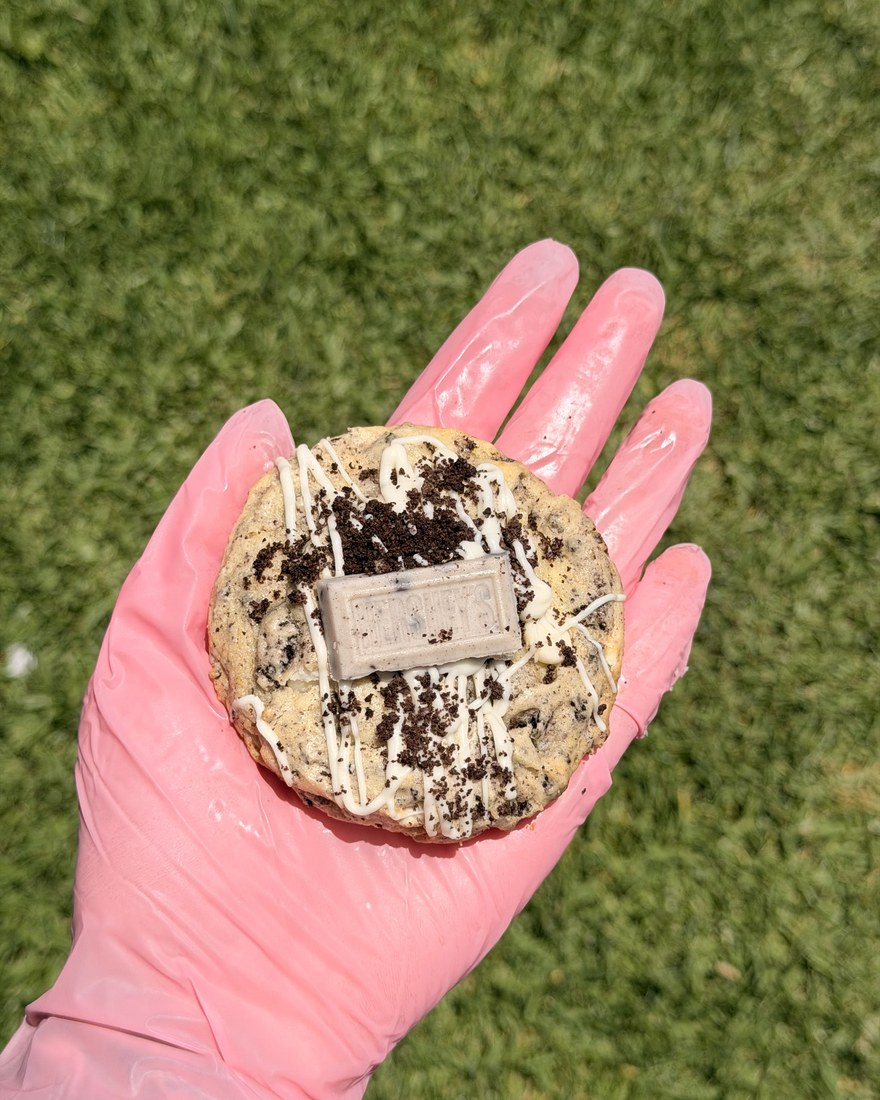 Cookies n cream cookie